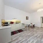 Hirscher Апартаменты